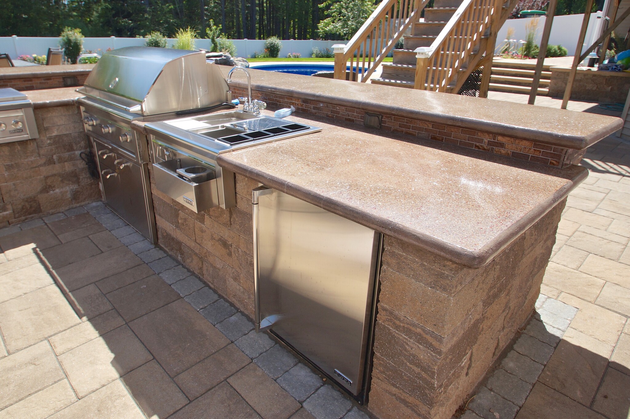 Outdoor Countertops - Counters & Bars for Your Outdoor Kitchen -  Landscaping Network