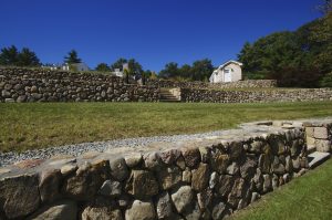 Retaining wall