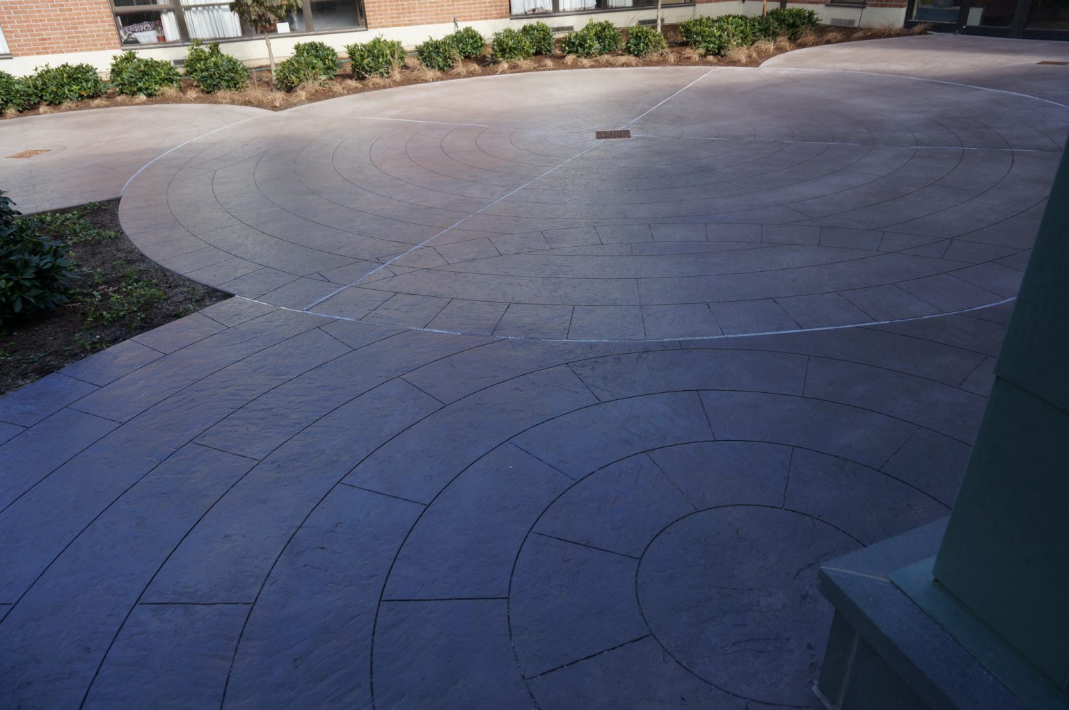 5 Saw Cut Concrete Designs and Patterns for your Hardscape